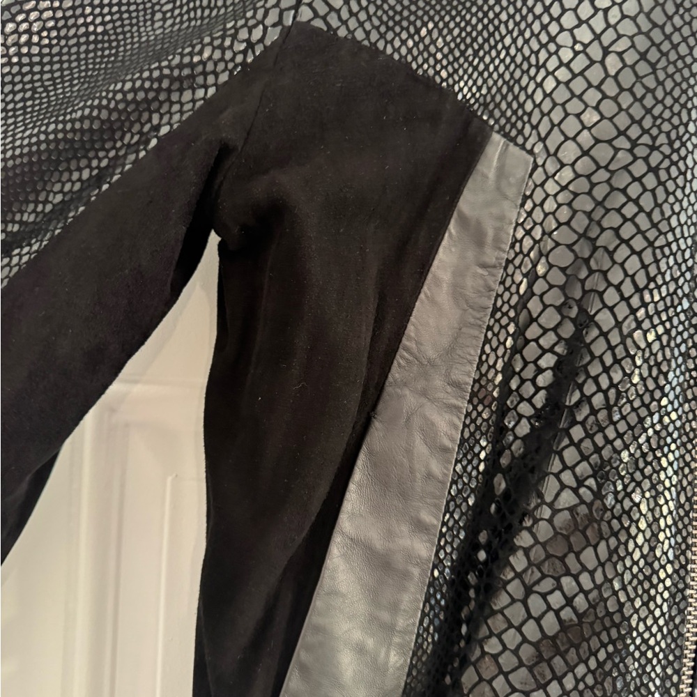 Black Snake Pattern Bomber Jacket - image 2